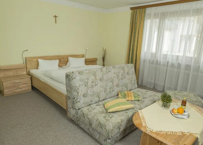 Pension Rega ゲストハウス